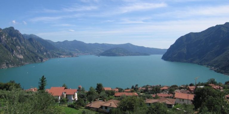 panorama lago iseo solto collina